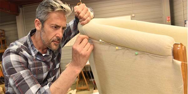 Proceso de tapizado de sillas paso a paso en el taller